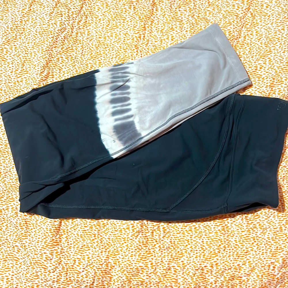 Victoria’s Sectet Pink Tie Dye Leggings